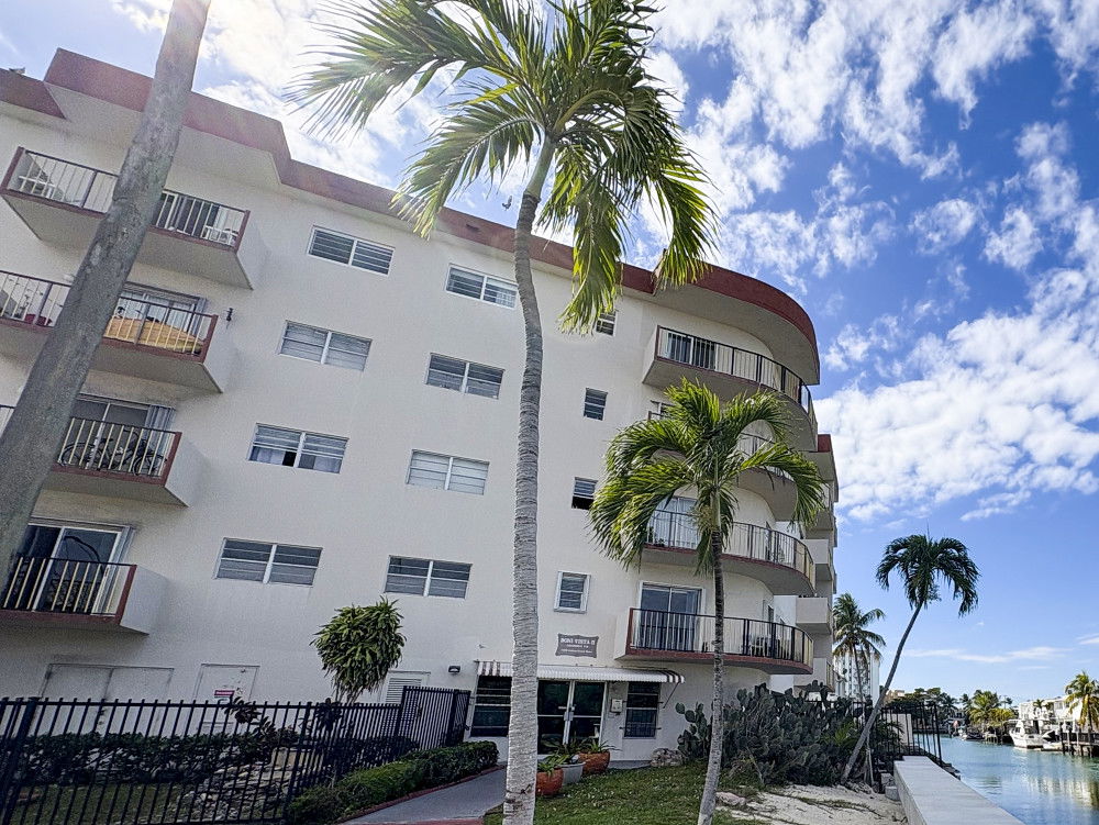 Boni Vista Two Condo - 1